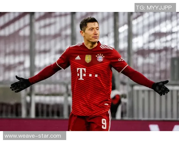 莱万：从足球天才到世界巨星的辉煌旅程与传奇故事